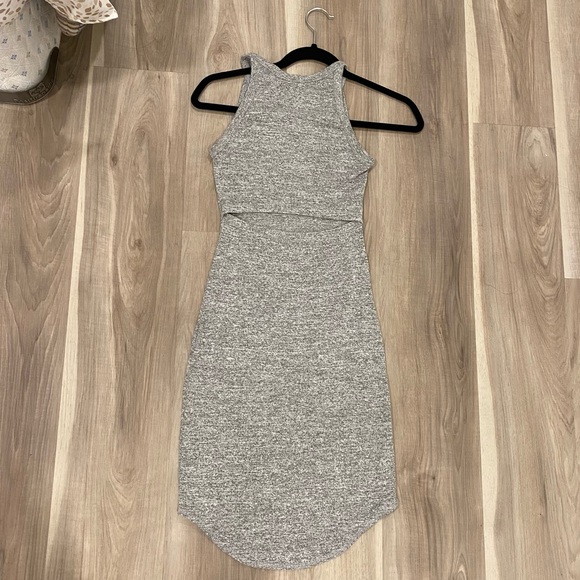 ❌SOLD❌ Aritzia Wilfred Free Soft Heathered Grey Dress - Picture 2 of 3